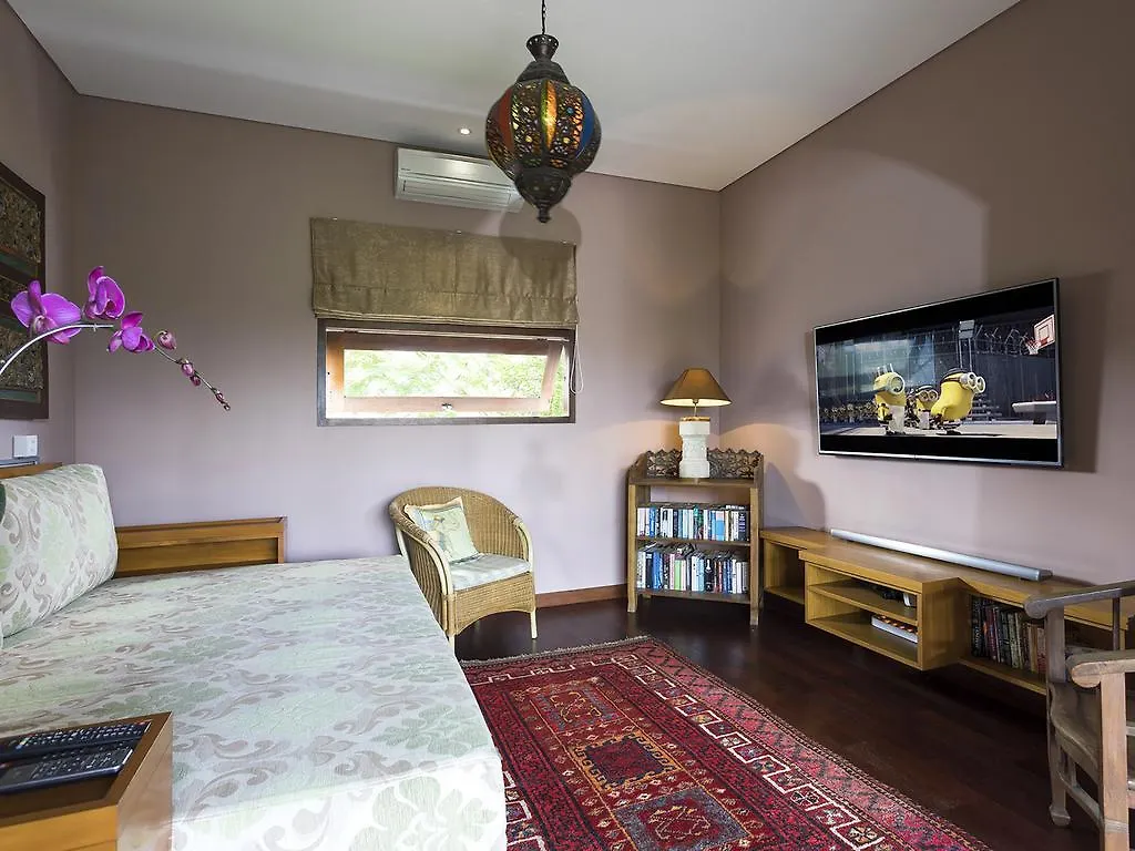 The Baganding Villa - An Elite Haven 塞米亚克 0*,  印尼