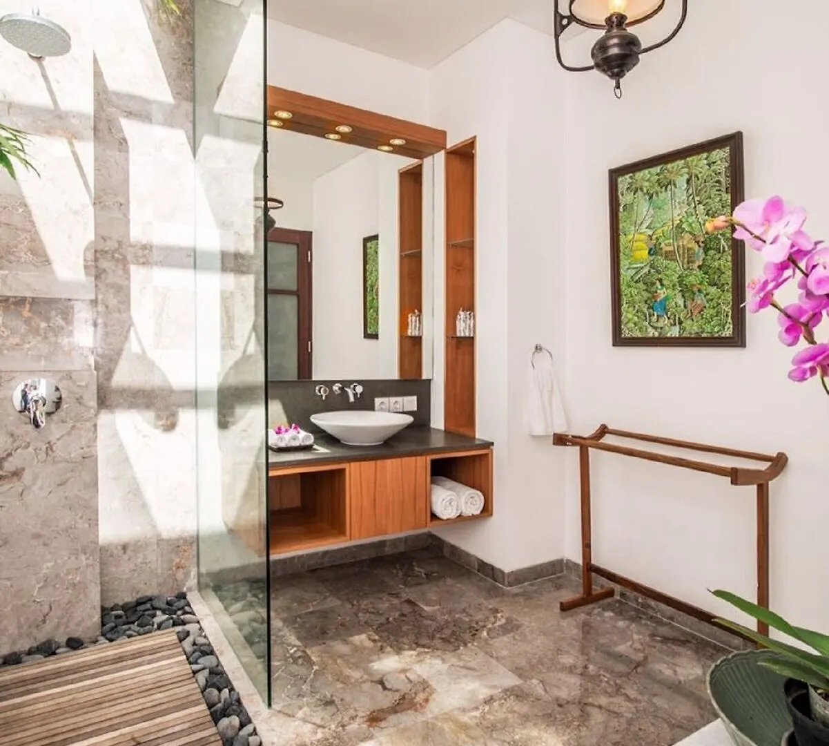 The Baganding Villa - An Elite Haven 塞米亚克
