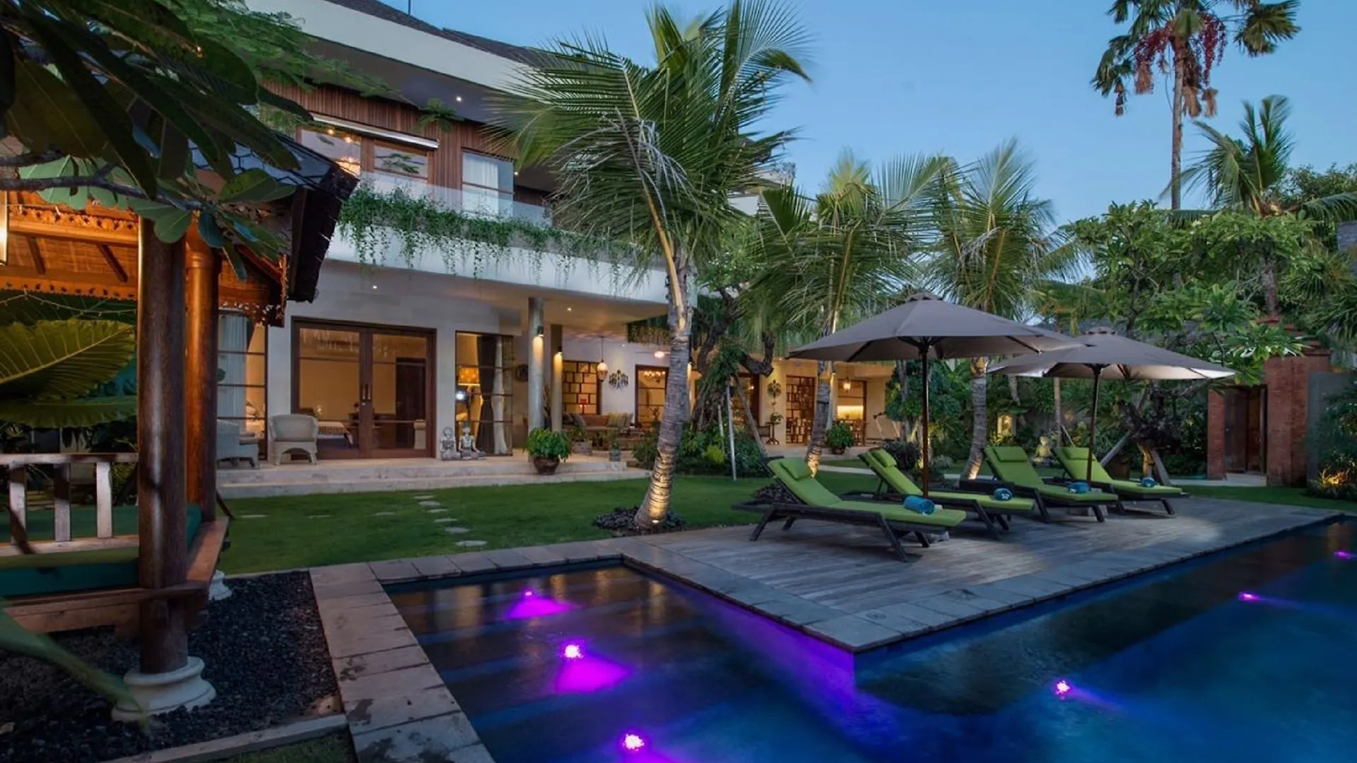 The Baganding Villa - An Elite Haven 塞米亚克 印尼